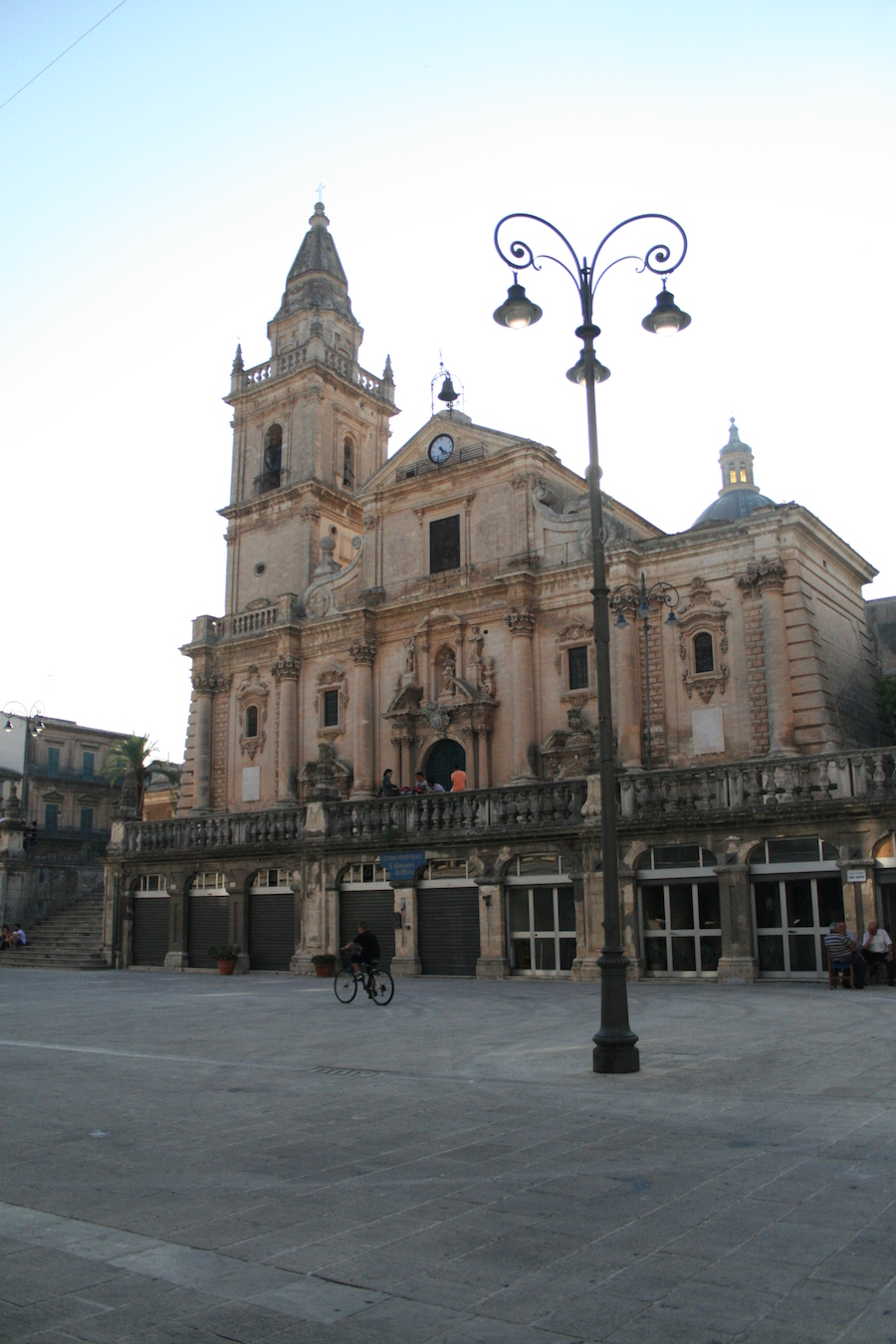 Cathédrale San Giovanni Batista, dans la haute Raguse. Photo de A. Pedrueza.