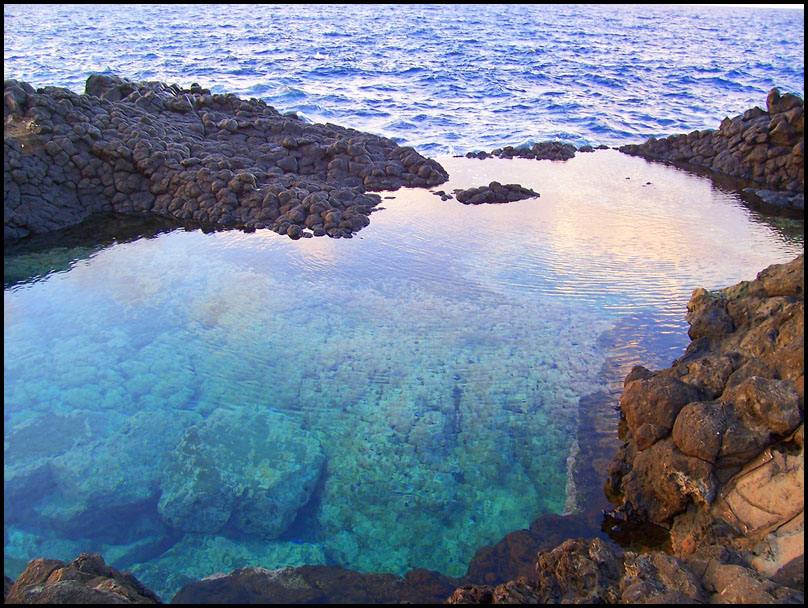 Petite crique à Pantelleria. Photo de A Barbera.